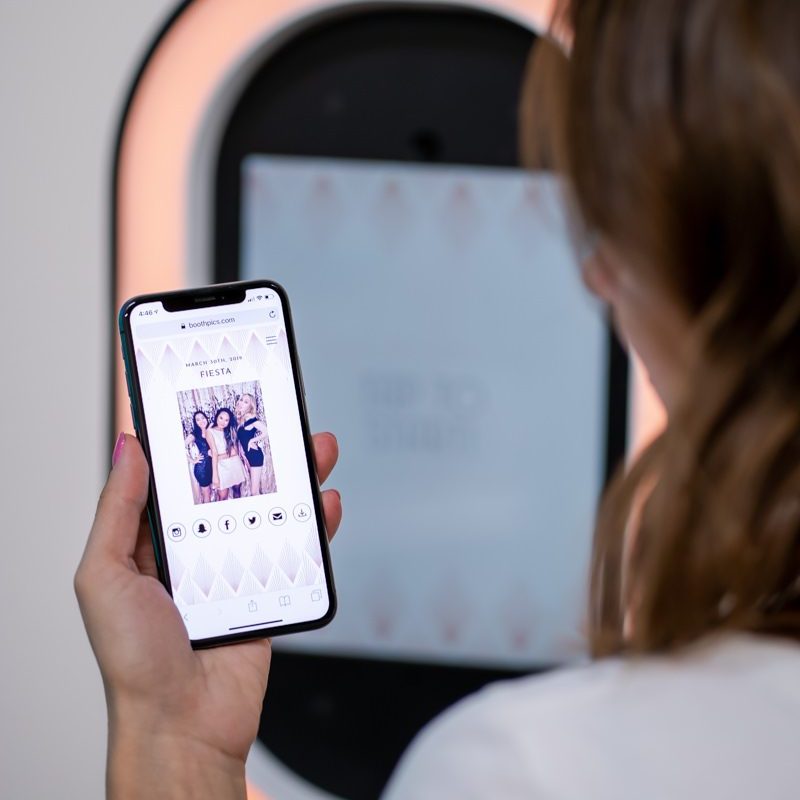 Instant Photos - The GLO Booth